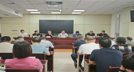 市商务局召开党组（扩大）会议