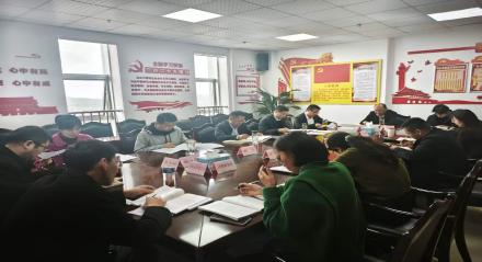市商务局召开党组理论学习中心组第5次集体学习（扩大）会议